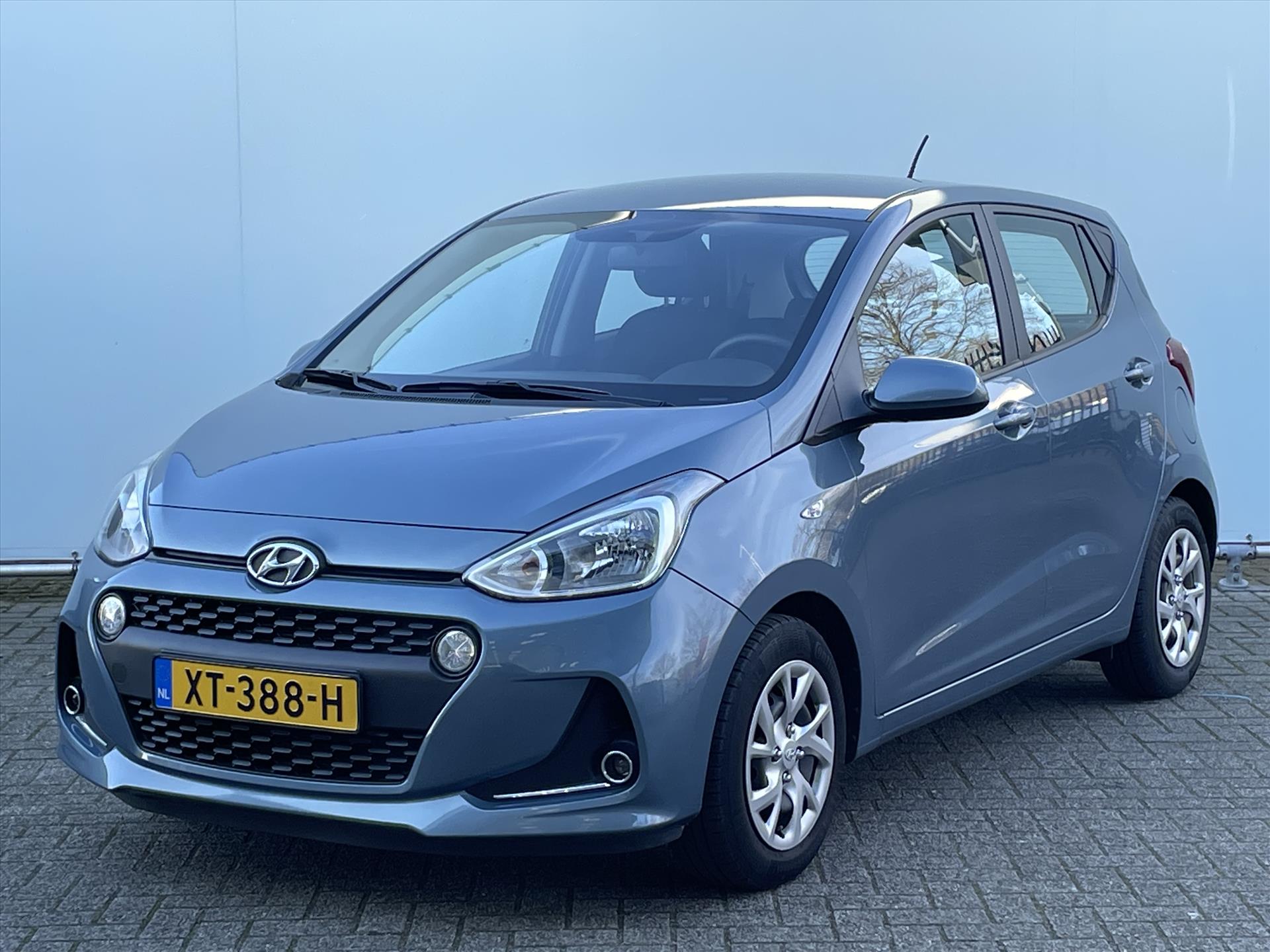 Hyundai i10 1.0i 66pk Comfort / Trekhaak / Airco / Cruise / Telefoon voorbereiding