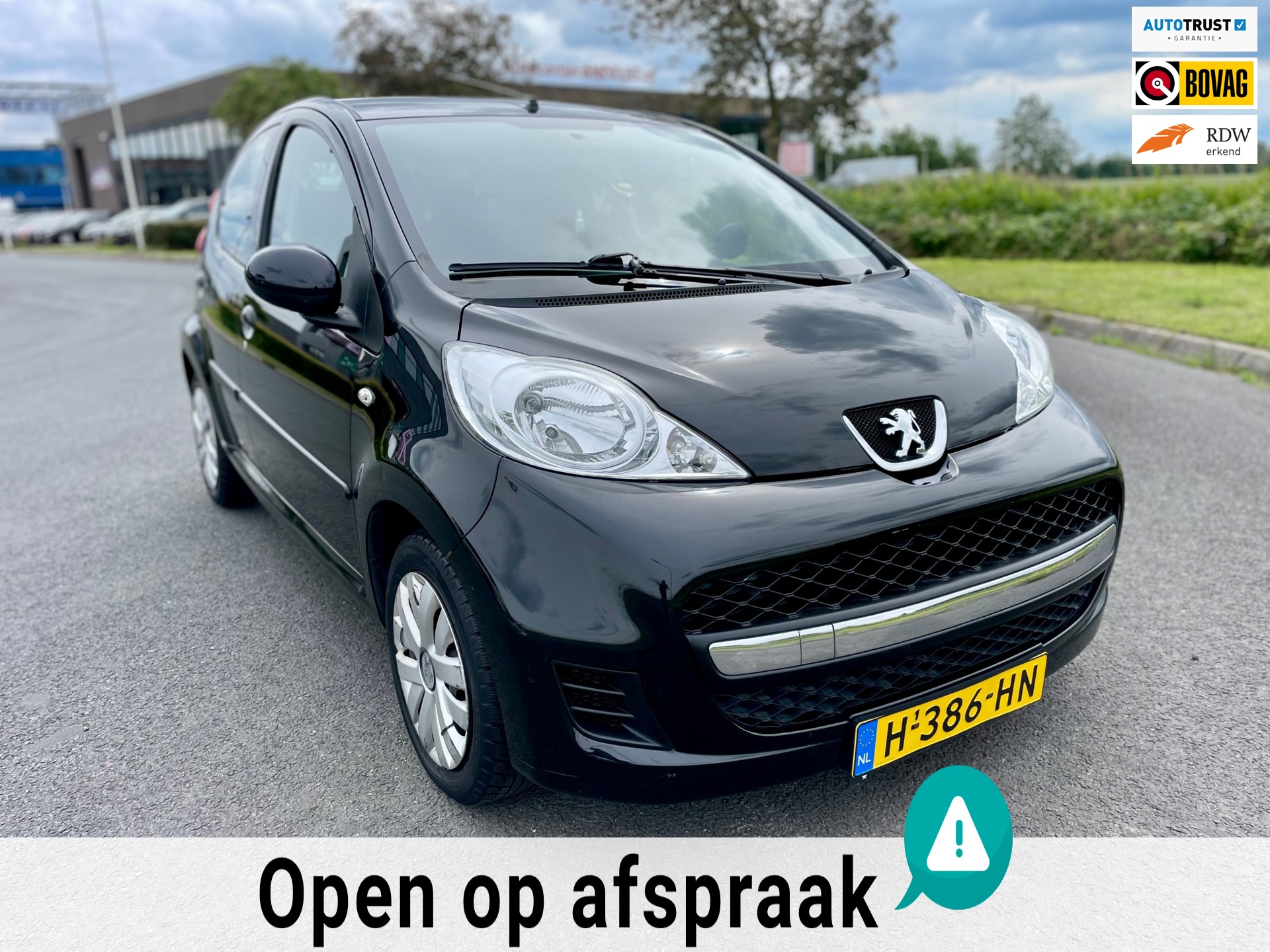 Peugeot 107 1.0-12V XS, 5drs, Aut, Airco, Elektr ramen, Radio CD speler, Toerenteller, Goed oh!