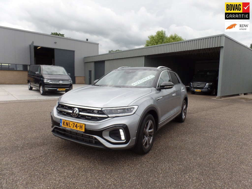 Volkswagen T-ROC 1.5 TSI R-Line AUTOMAAT TREKHAAK CAMERA 2025