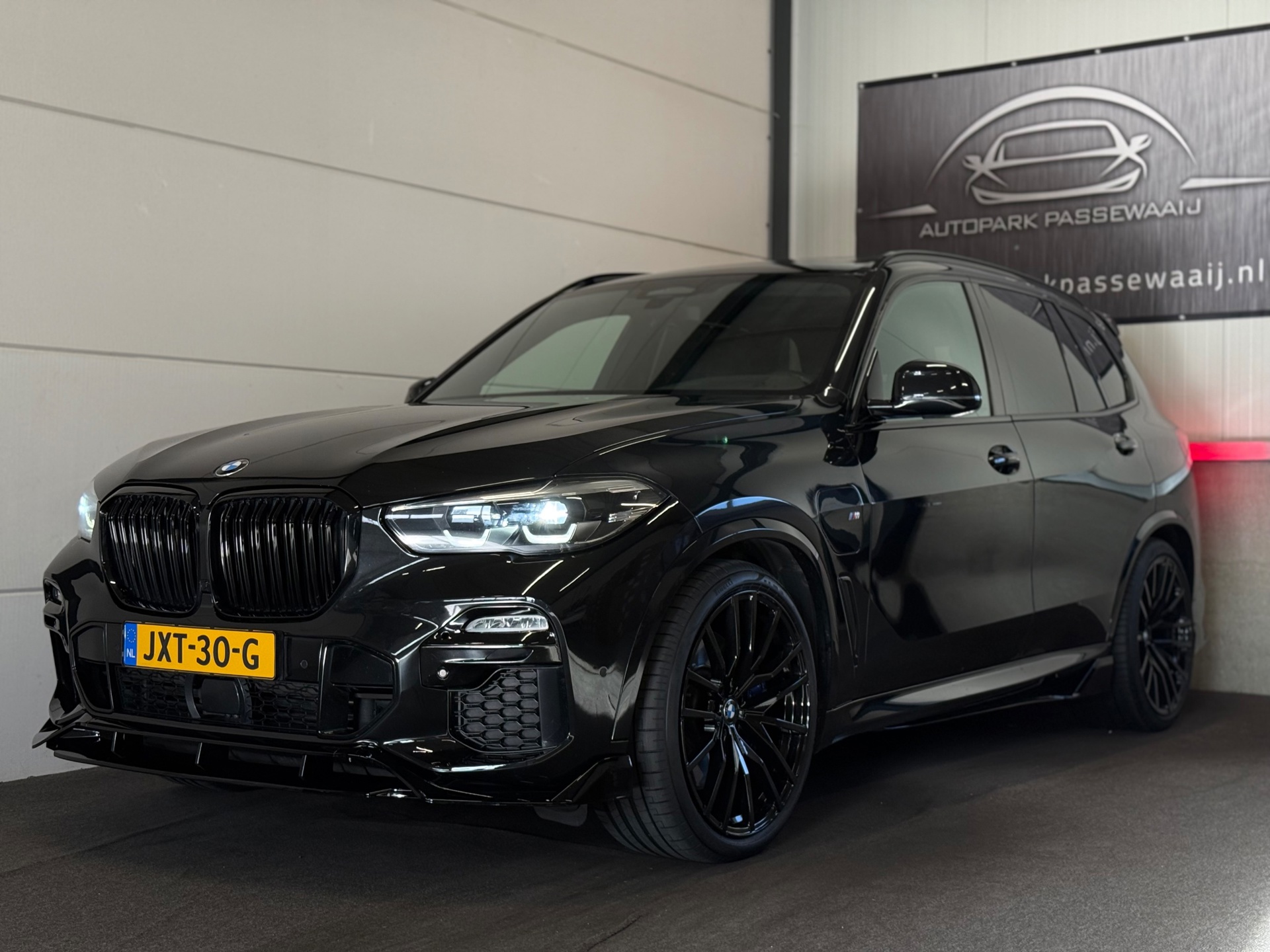 BMW X5 XDrive45e M Sport Aero Pakket BTW, Pano, ACC, Apple Carplay, Luchtvering, Lederen, Stoelverwarming, Achteruitrijcamera, 22"