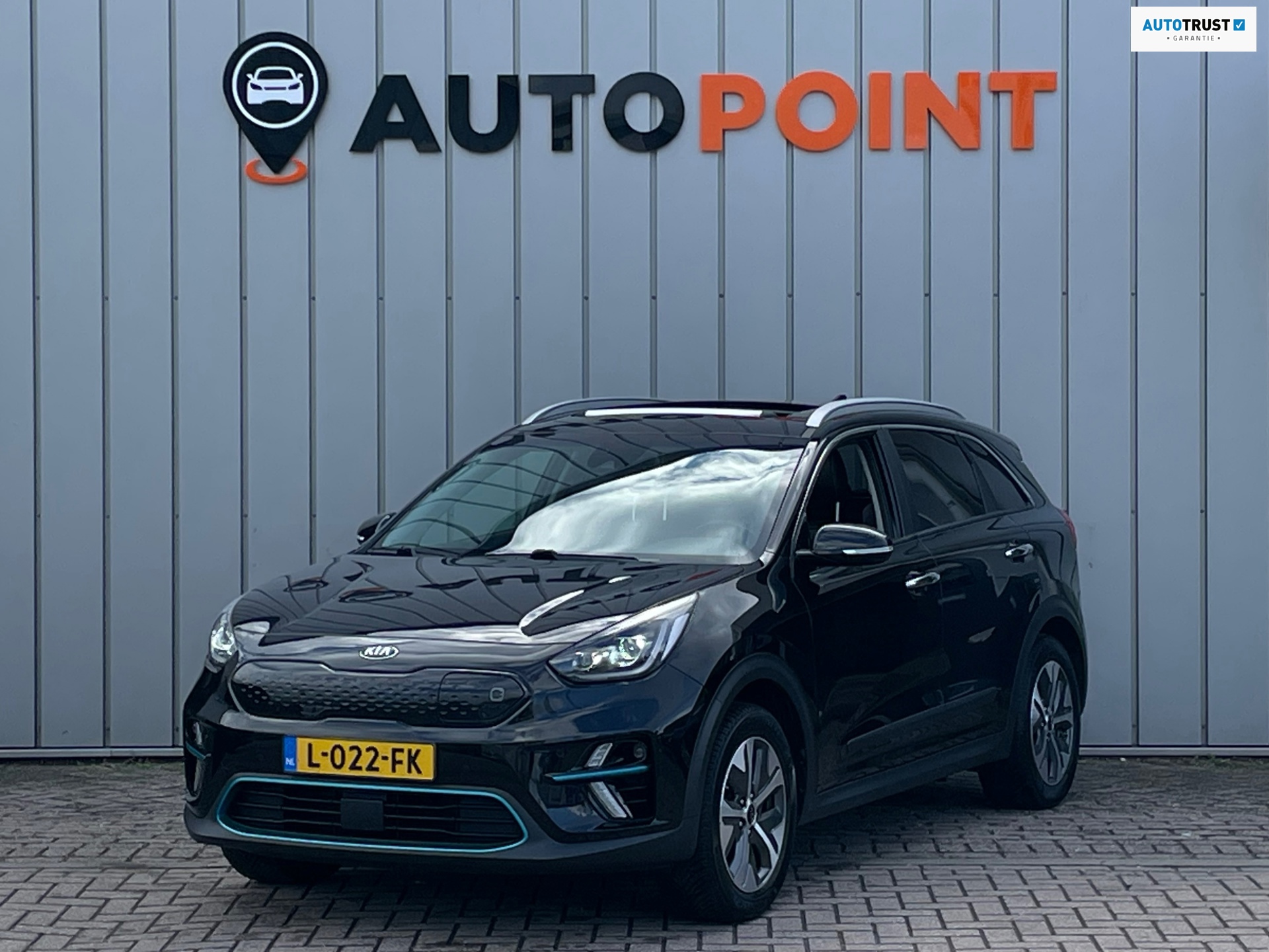 Kia E-Niro DynamicPlusLine 64 kWh SOH100% 1E EIG DEALEROND WARMTEPOMP|PANO|CAMERA|STOEL+STUURVRM|LEER|ADAPT.CRUISE|LANE.ASSIST|