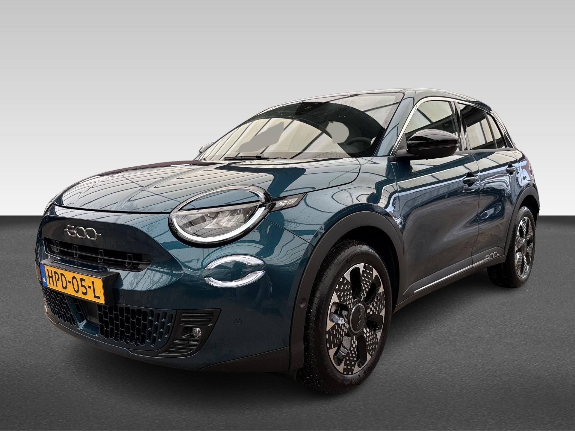 Fiat 600 1.2 Hybrid La Prima