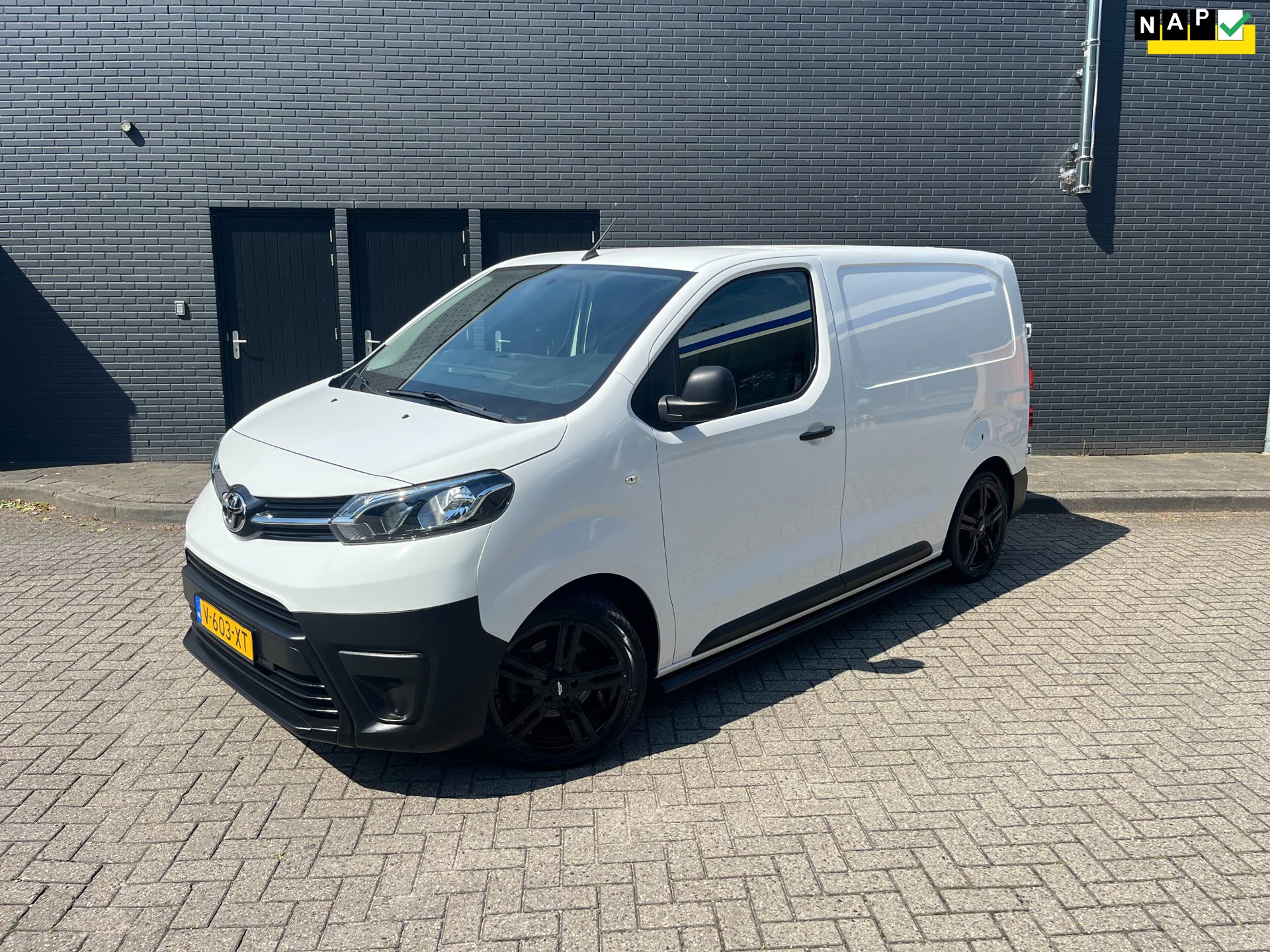 Toyota PROACE Compact 1.6 D-4D Cool Comfort 11437 KM NAP