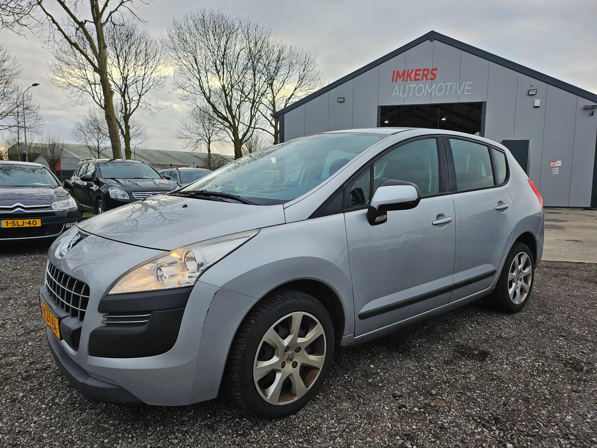 Peugeot 3008 1.6 VTi Access