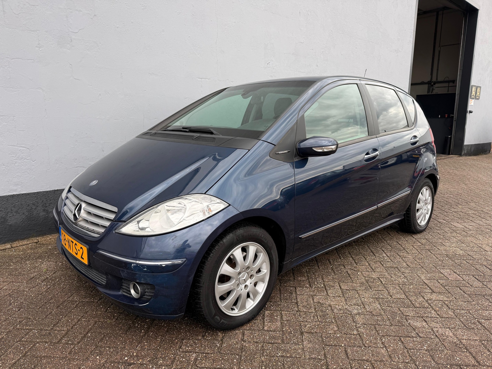 Mercedes-Benz A-klasse 170 Classic Automaat - BAK HOORBAAR