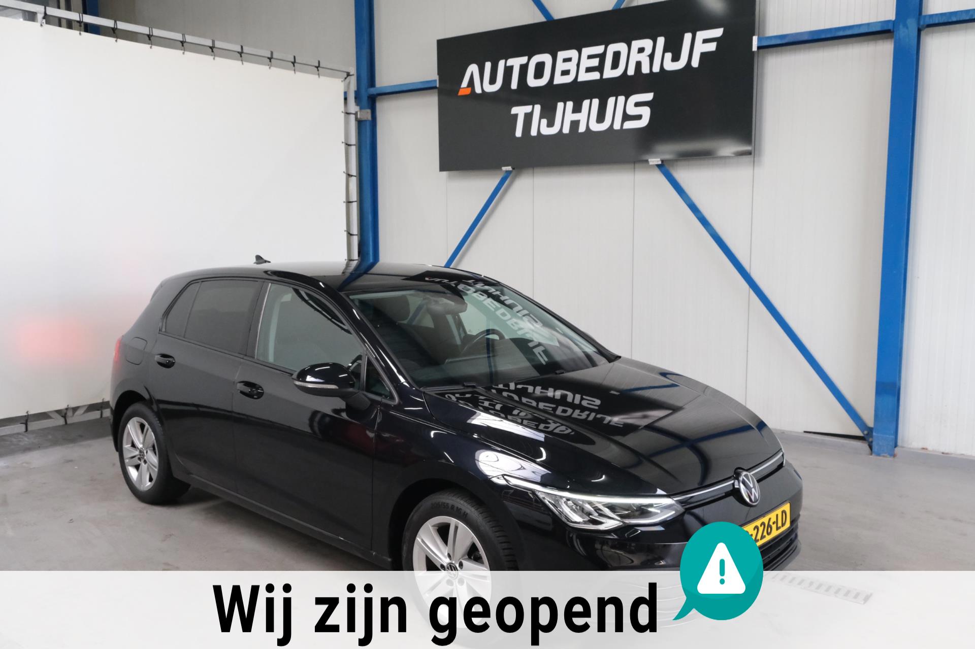 Volkswagen Golf 1.0 eTSI Life Automaat - N.A.P. Airco, Cruise, PDC, Navi.