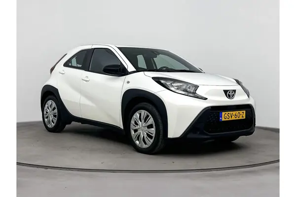 Toyota Aygo X Aygo X 1.0 Vvt-I Mt Play