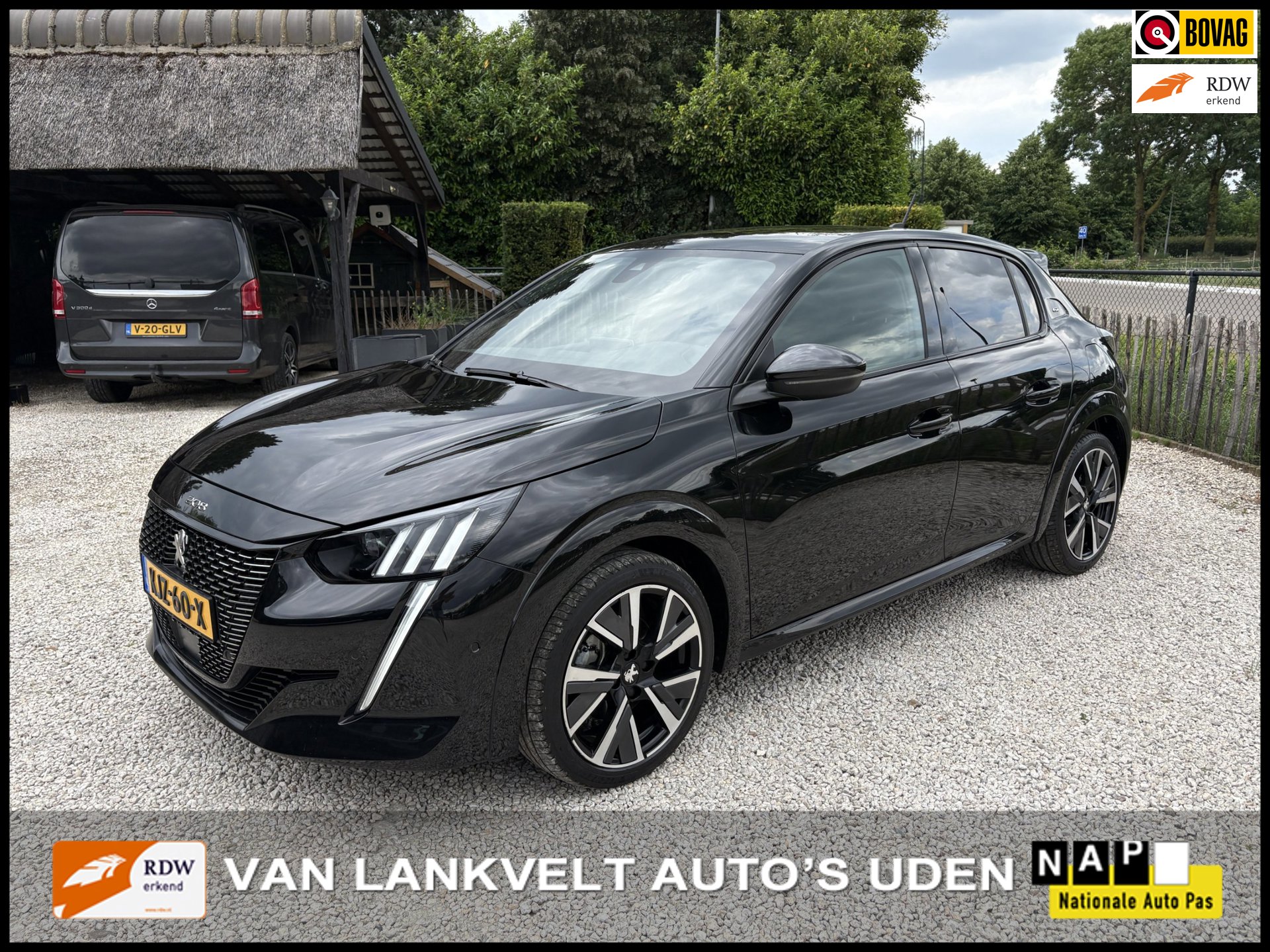 Peugeot 208 1.2 101pk GT-line Automaat, LED, Apple Carplay, 3D cockpit