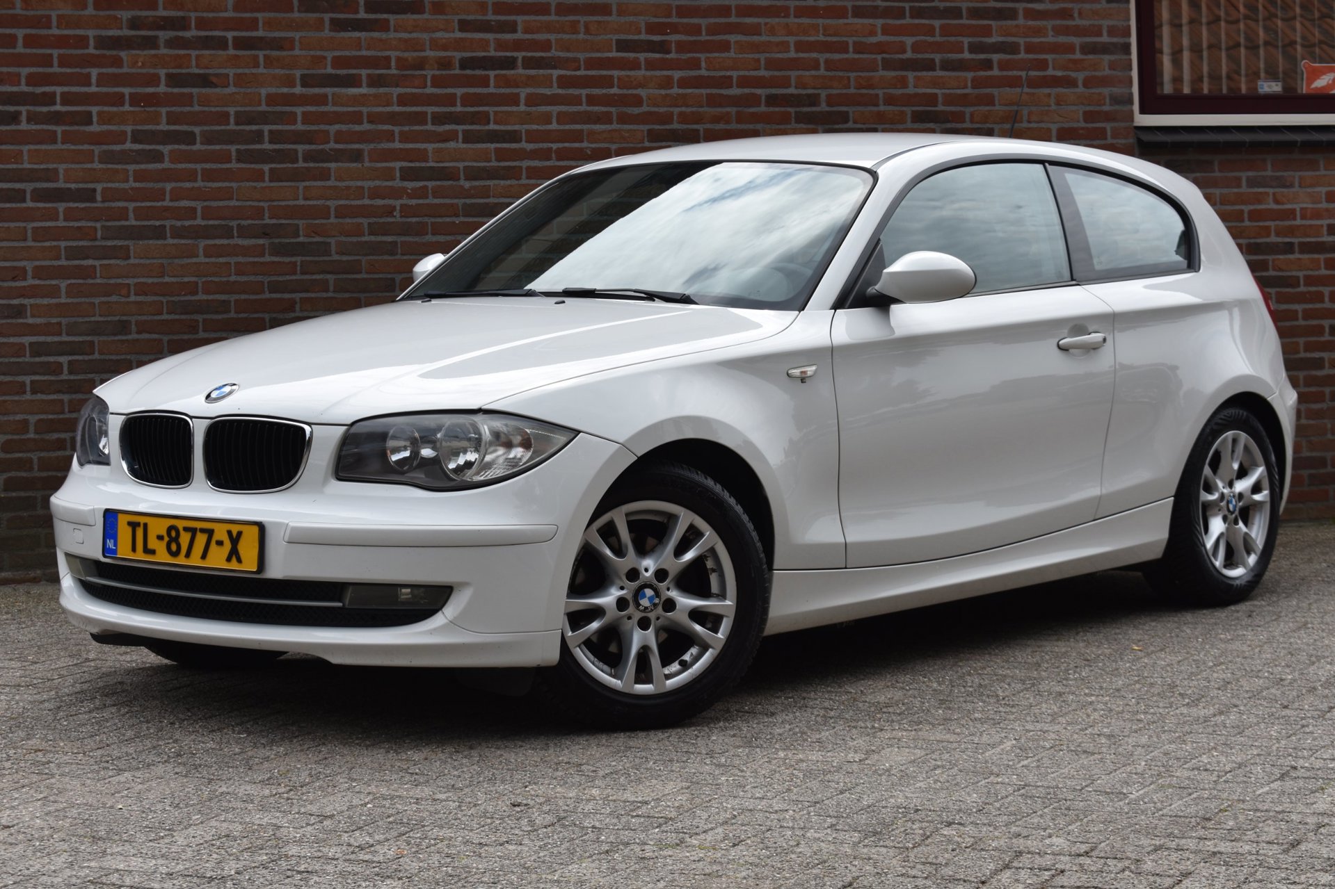 BMW 1-serie 116i Corporate '09 Airco Cruise Inruil mogelijk