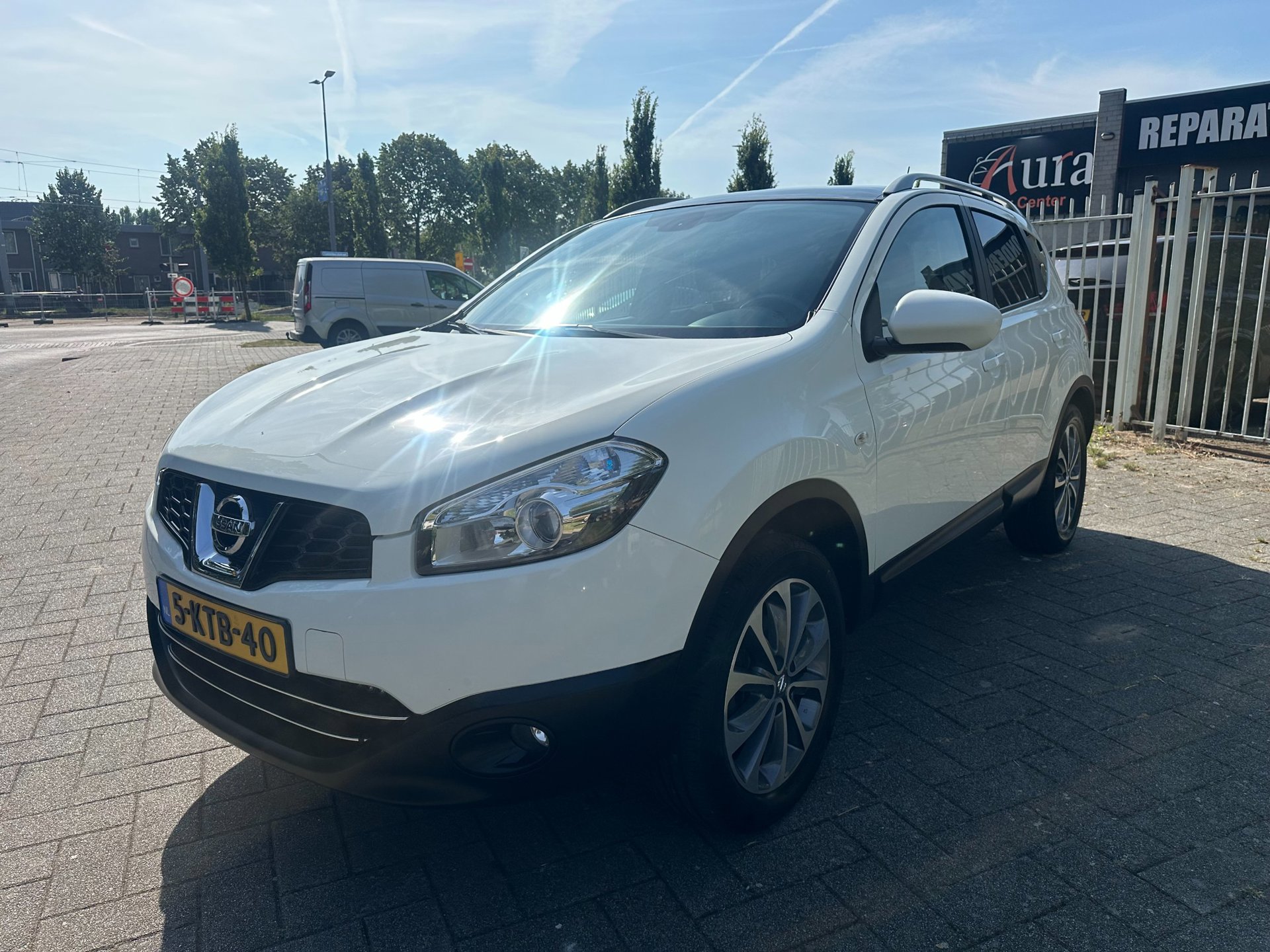 Nissan Qashqai 2.0 Connect Edition