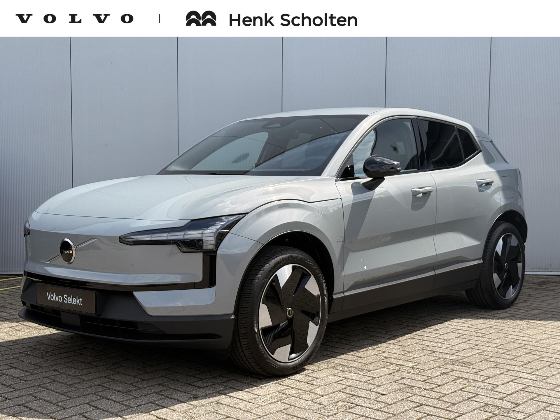 Volvo EX30 Single Motor Extended Range Plus 69 kWh