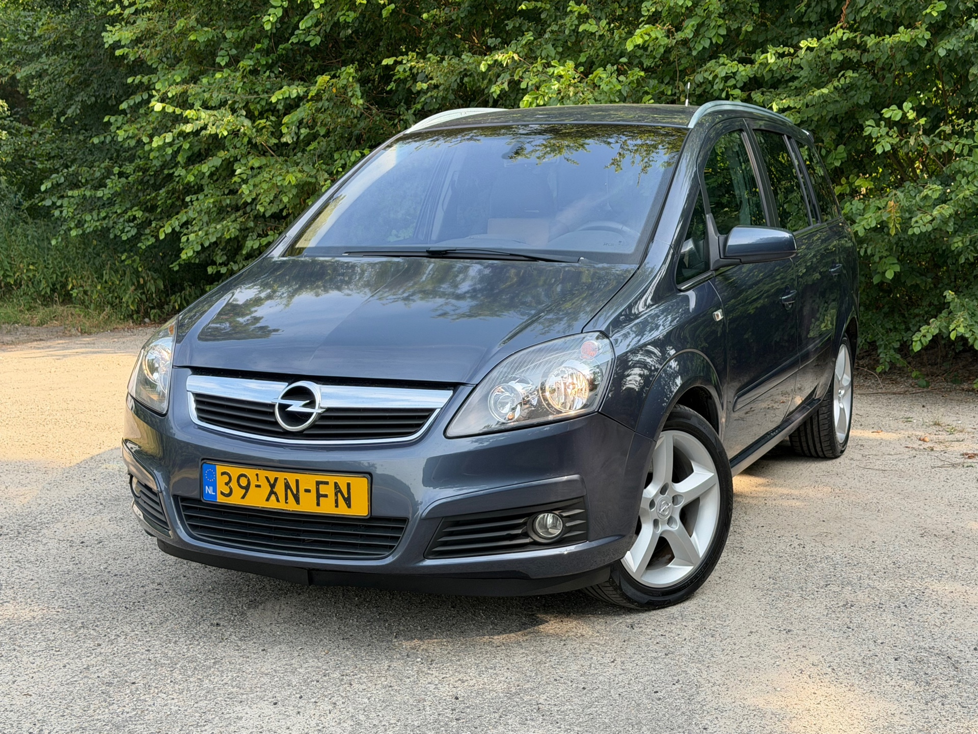 Opel Zafira 2.2 Cosmo | 7-Persoons + Cruise + Airco |