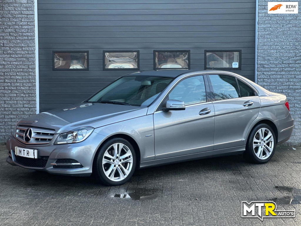 Mercedes-Benz C-Klasse 180 Avantgarde AUT|APK