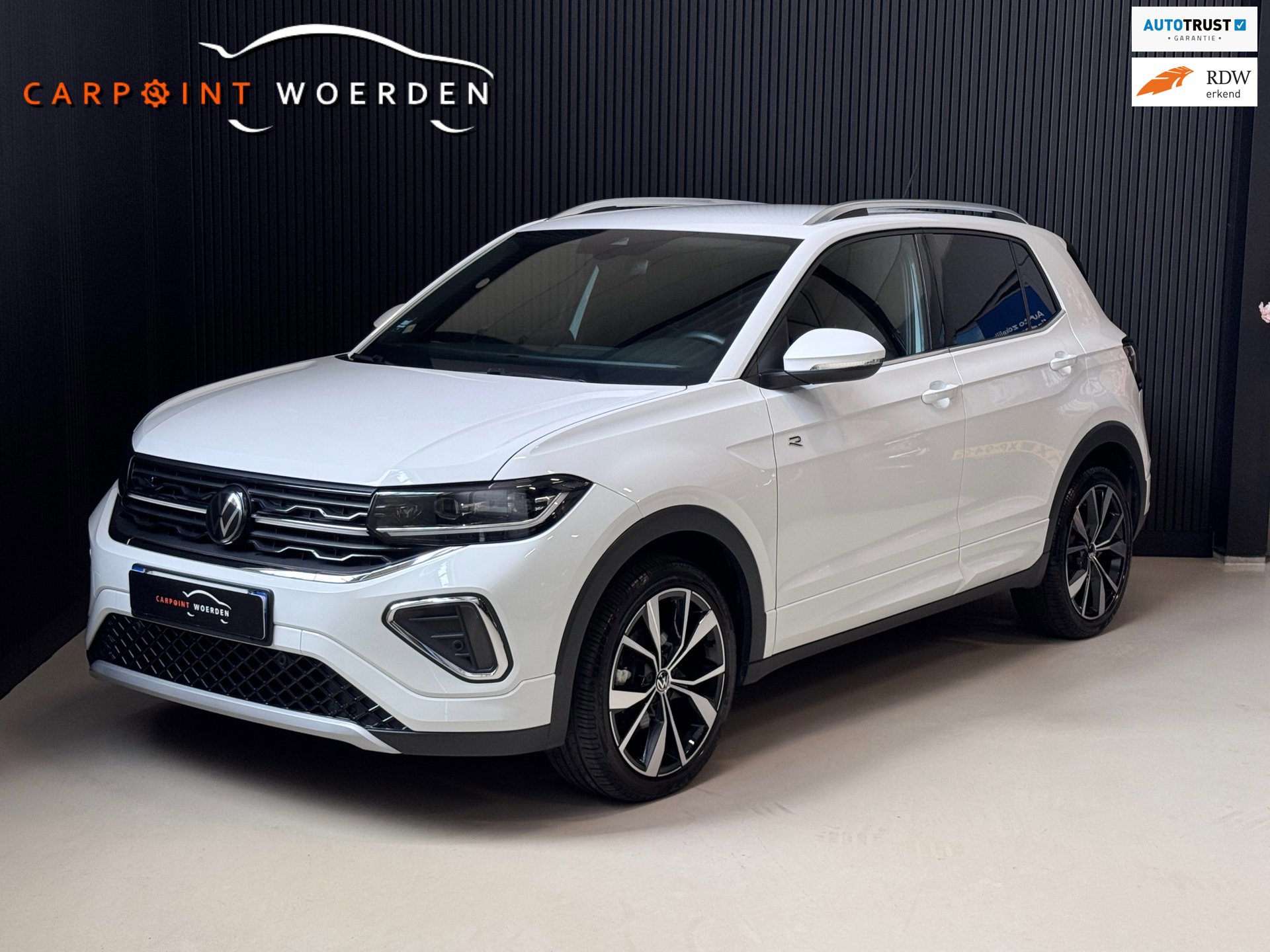 Volkswagen T-Cross 1.5 TSI 3X R-Line | IQ LIGHT | CAM | KEYLESS | FACELIFT