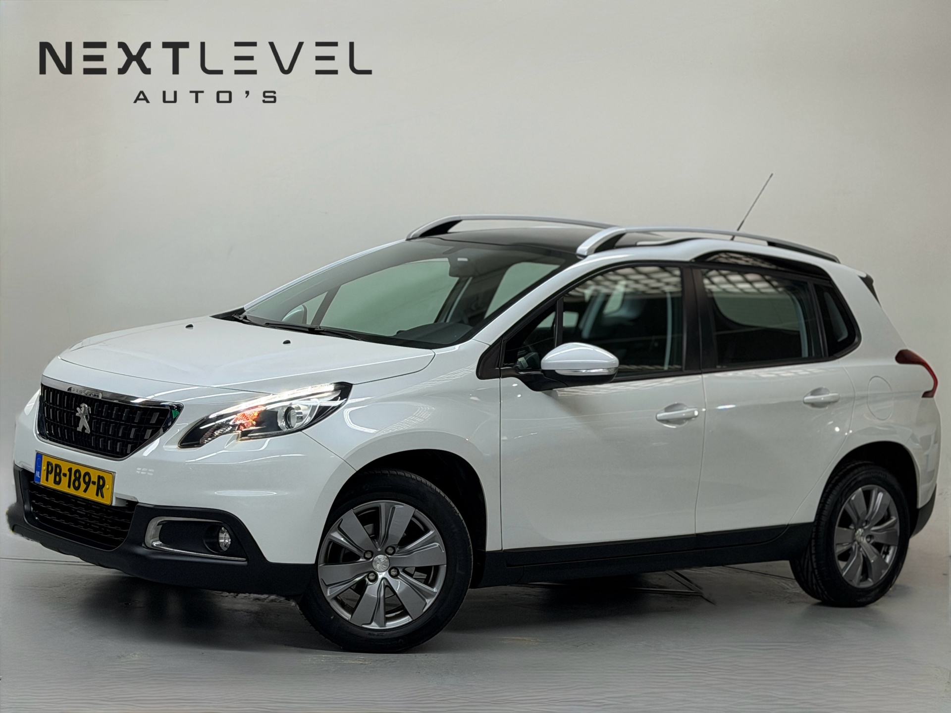 Peugeot 2008 1.2 PureTech Allure Automaat Pano Cruise