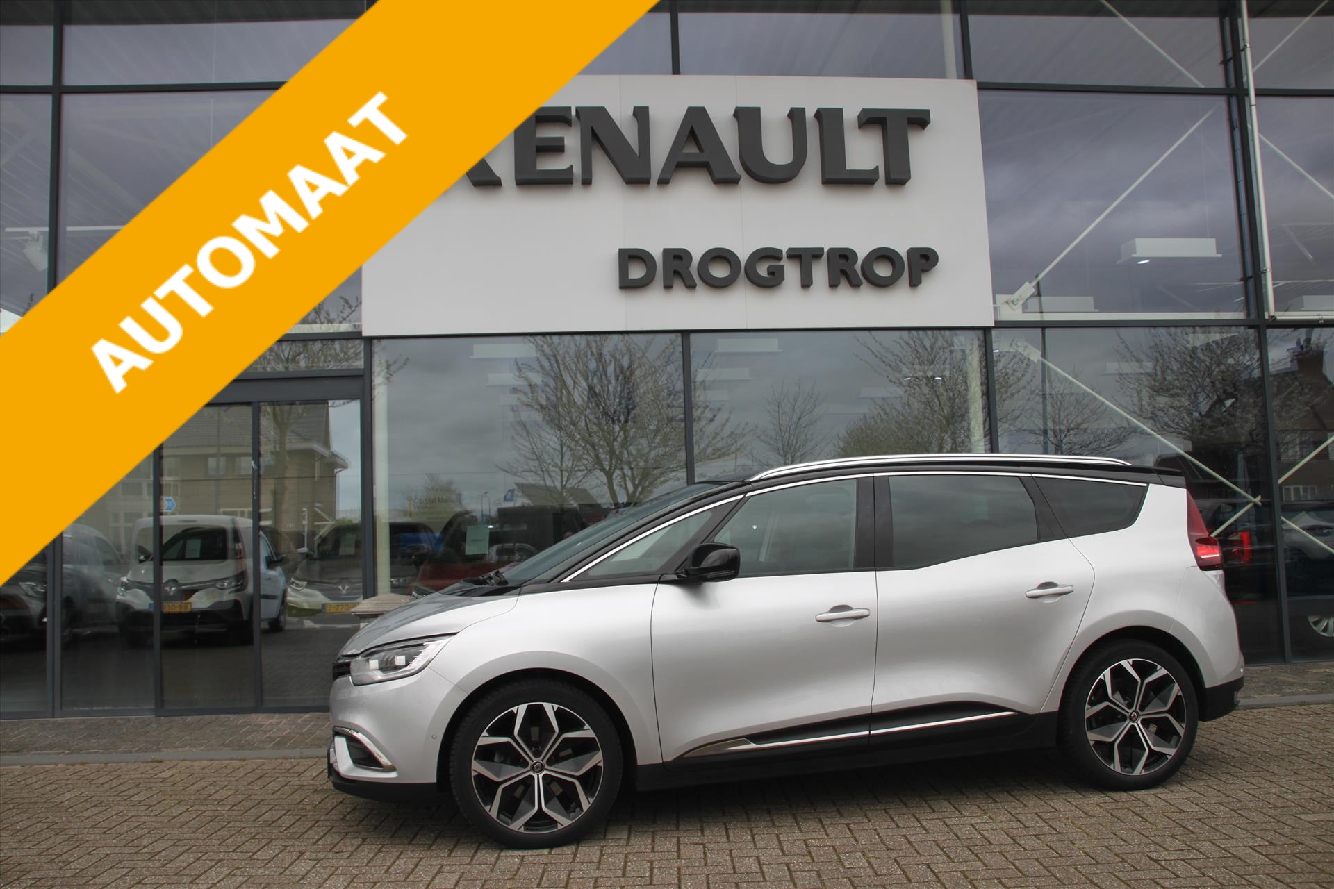 Renault Grand Scénic 160PK-INTENS-AUTOM-7ZITS-NAVI-ADAPTIVE CRUISE-