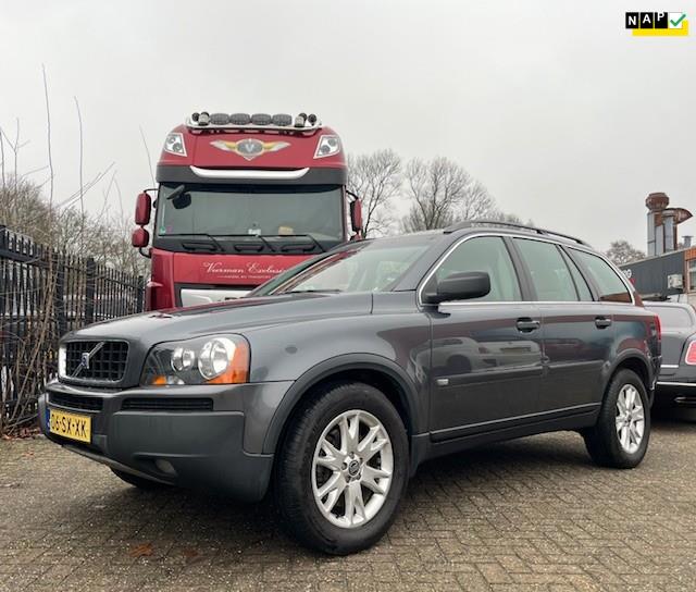 Volvo XC90 2.5 T Momentum 5p./NAP/2e Eigenaar/Youngtimer/Trekhaak/Leder/Stoelverwarming/Cruise/Airco/Bluetooth