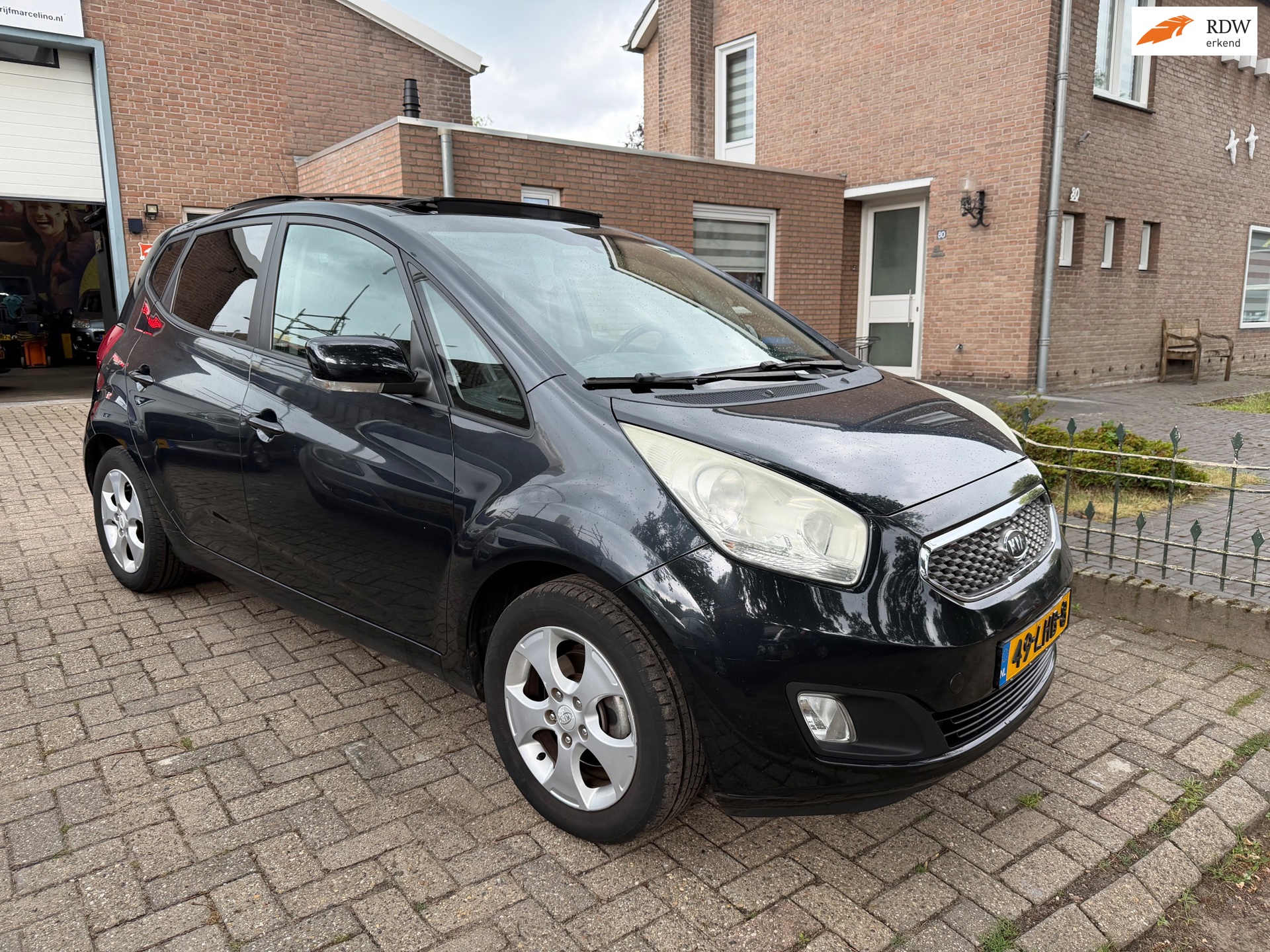 Kia Venga 1.4 CVVT X-ecutive *NIEUWE APK*