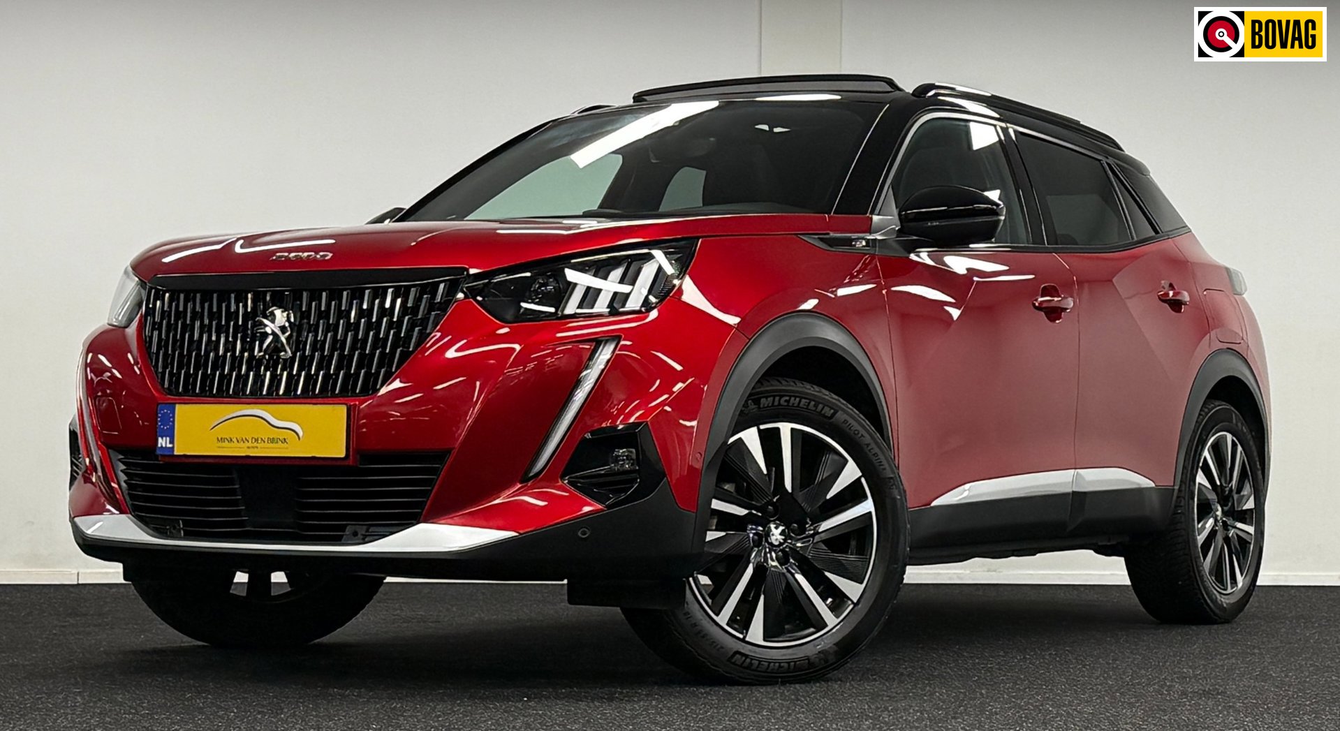 Peugeot 2008 1.2 PureTech GT-Line*155PK*NweDbriem*Panodak*Trekhaak*Stoelverw*Focal*Camera