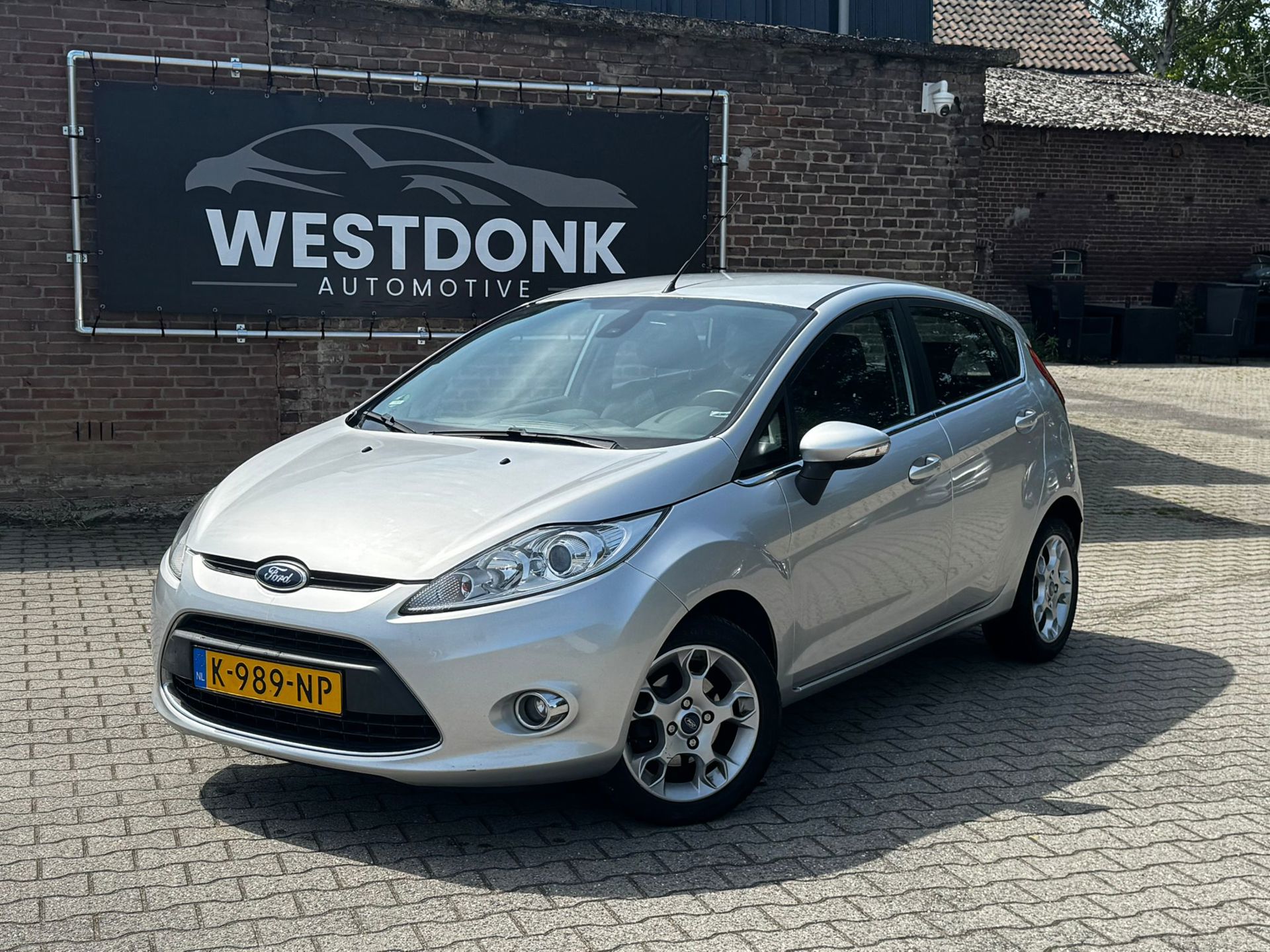Ford Fiesta 1.25 Titanium 5drs - Airco/Climate/Stoelverwarming