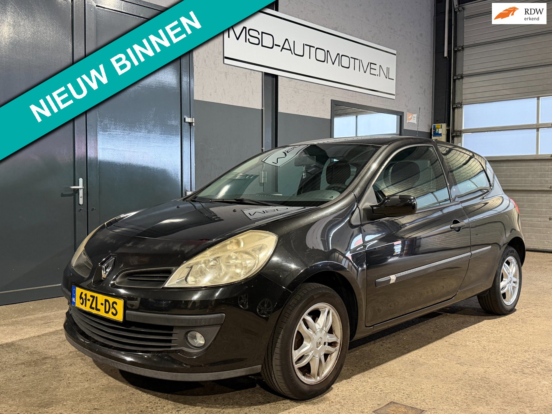 Renault Clio 1.2-16V Special Line inruilkoopje !