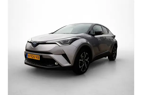 1.8 Hybrid Style Ultimate