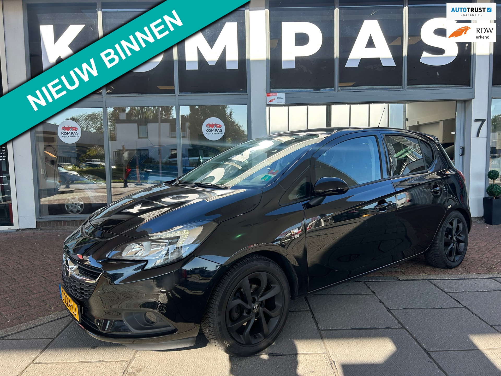Opel Corsa 1.2 Black Edition |Apple Carplay|Airco|1EIG|CruiseC.|PDC|Usb|LM.Velgen|EL.Ramen|Bluetooth|APK27|5DRS|