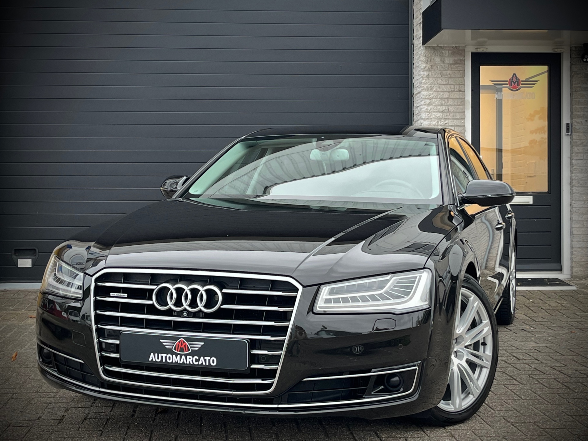 Audi A8 4.0 TFSI quattro Pro Line+ | Matrix Led | Massage | Luchtvering | Gekoelde zetels | 20 Inch | NAP | Orig. Ned. | Full Opt.