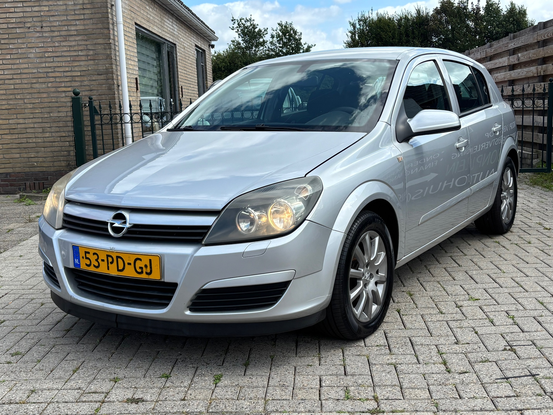 Opel Astra 1.4 Enjoy | airco | cruise | 5drs | nieuwe apk | rijd perfect !