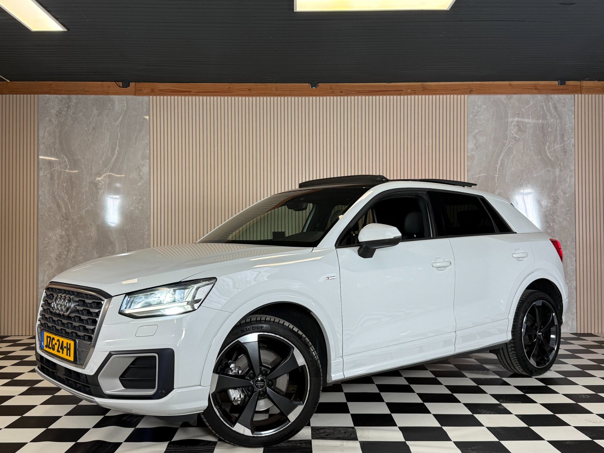 Audi Q2 1.4 TFSI CoD Design Pro Line Plus 3xS-Line Pano Airco Cruise Control