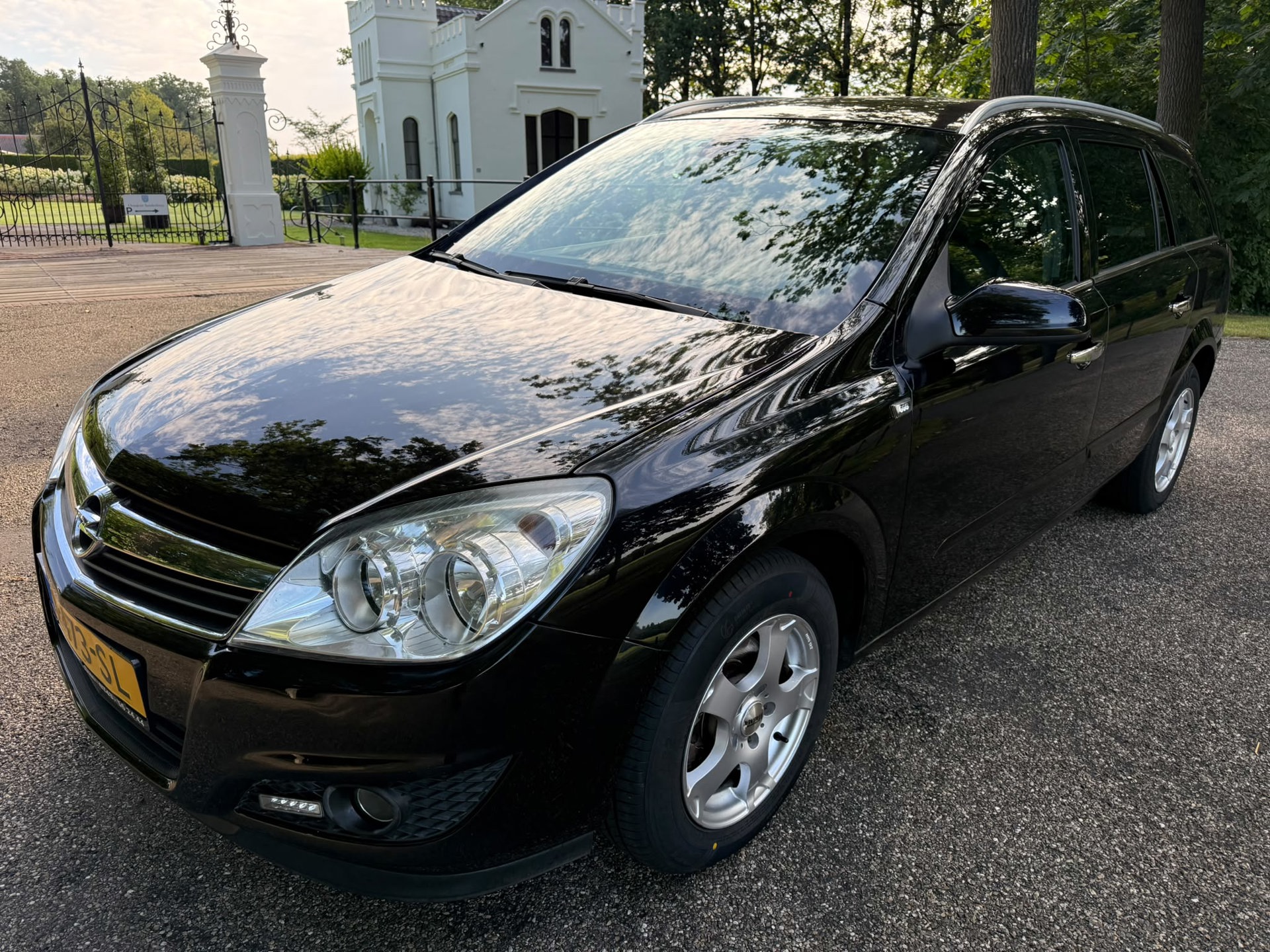Opel Astra Wagon |Centrale deurvergrendeling| Airco | Navigatie | 166.000 km | Nieuwe APK | Inruil mogelijk | Zeer nette auto