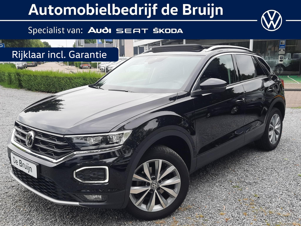 Volkswagen T-Roc 1.5 TSI 150pk Style (Pano,Haak,Camera,Navi)