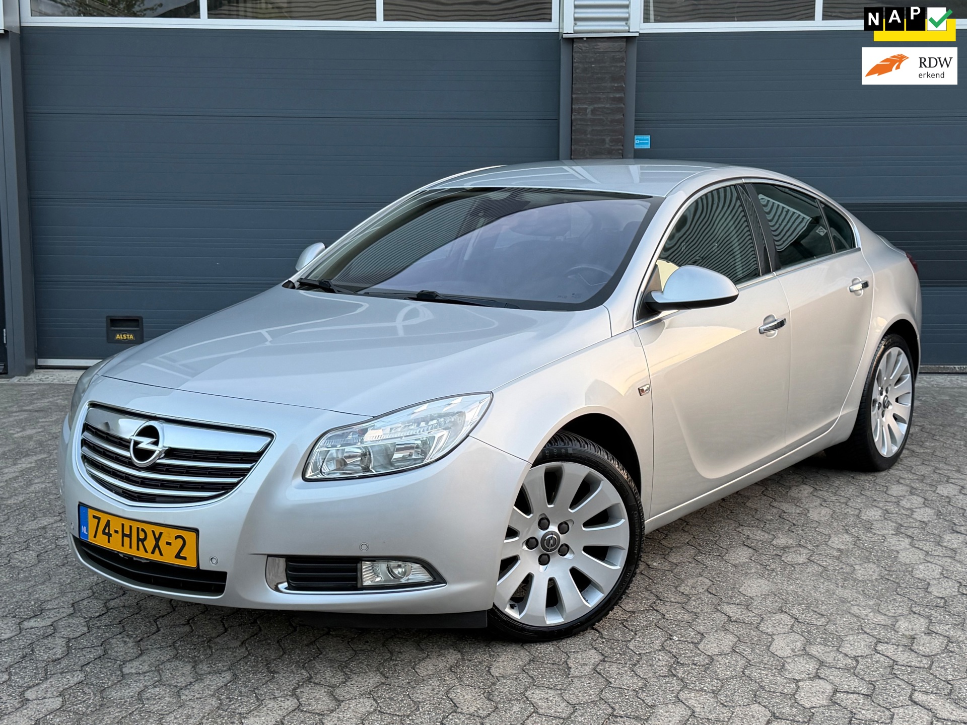 Opel Insignia 1.8 Cosmo|NAVI|LEER|CLIMA|CRUISE|NAP|