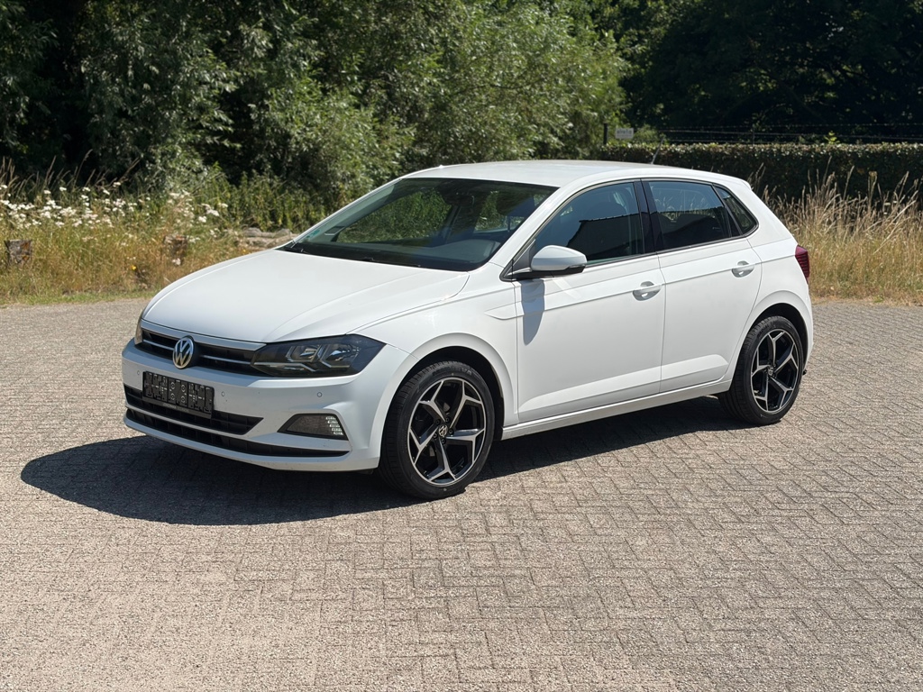 Volkswagen Polo 1.0 High Line R-LINE VELGEN I PDC I STOELVERW I NWE APK I AIRCO
