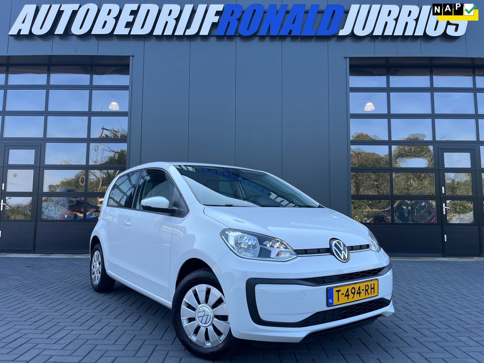 Volkswagen Up! 1.0 NL.Auto/Airco/Elc.Pakket/Cruise-Control/5Deurs/All season banden /1Ste Eigenaar/Dealer Onderhouden