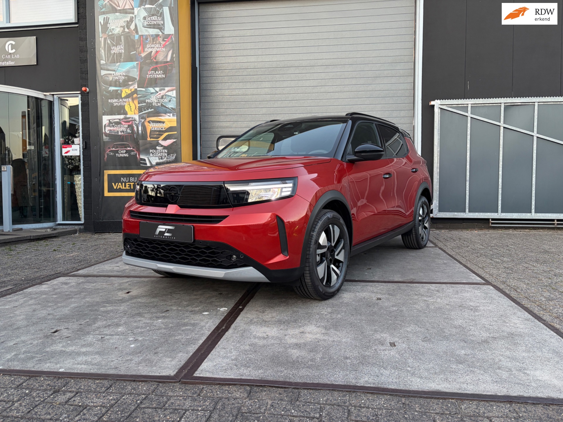 Opel Frontera 1.2 Turbo Hybrid Edition | Camera | Navi | Winterpakket