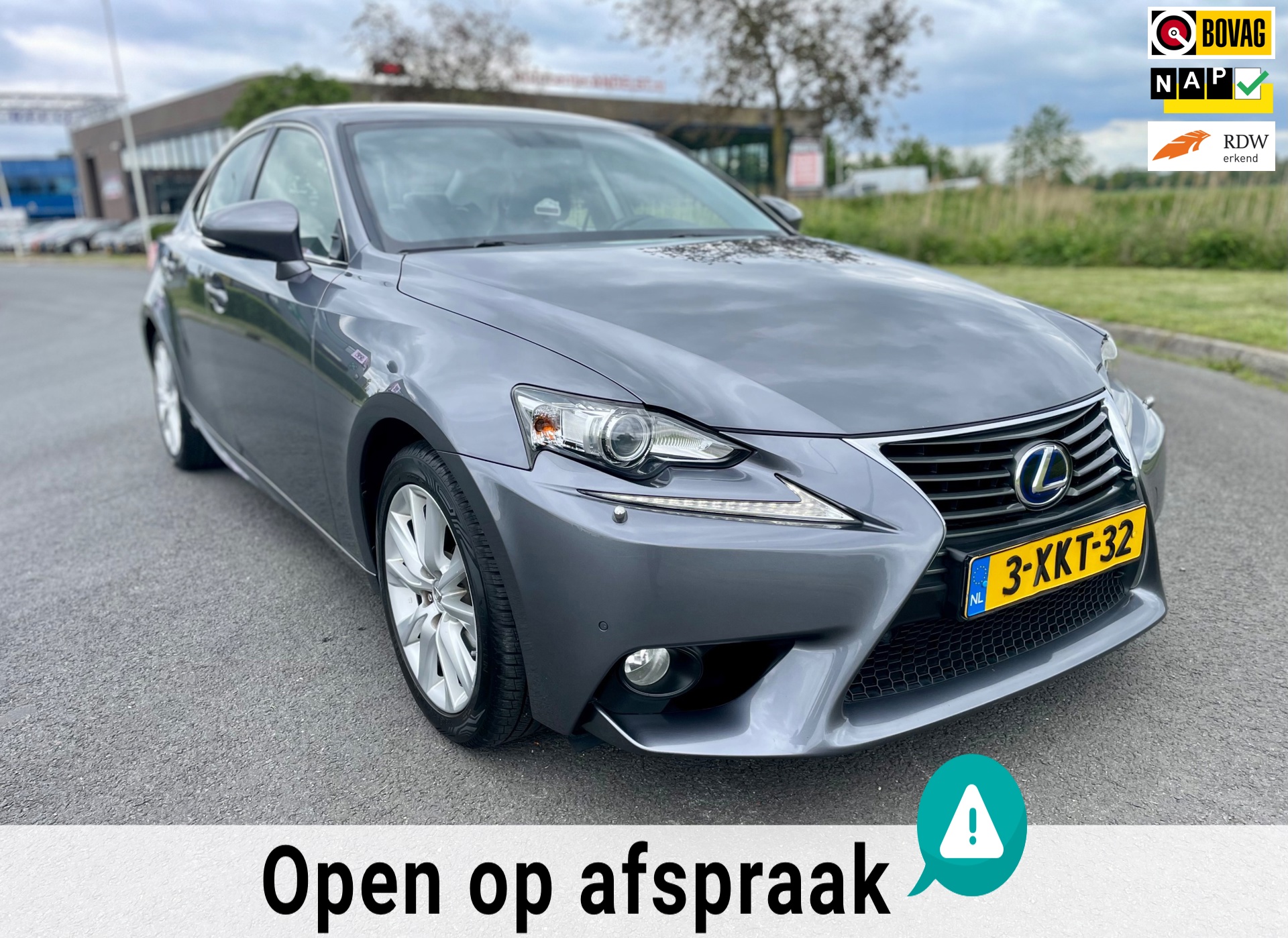 Lexus IS 300h Business Line Pro, Aut, Navi, Stlvrw, Leder, Pdc, Cam, Xenon, Cruise/Climate control, Geen import, Nap, Volledig oh!