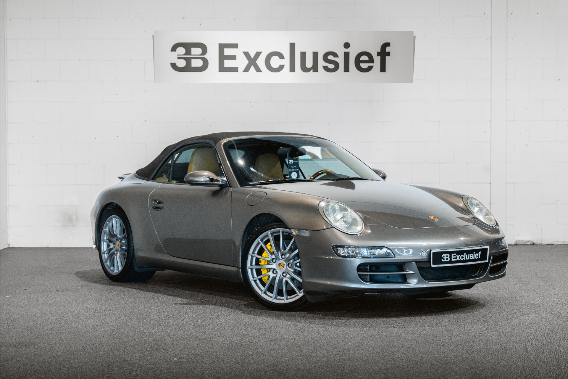 Porsche 911 Cabrio Cabrio 3.8 Carrera S NL-auto | Motor slechts 60dkm | 997