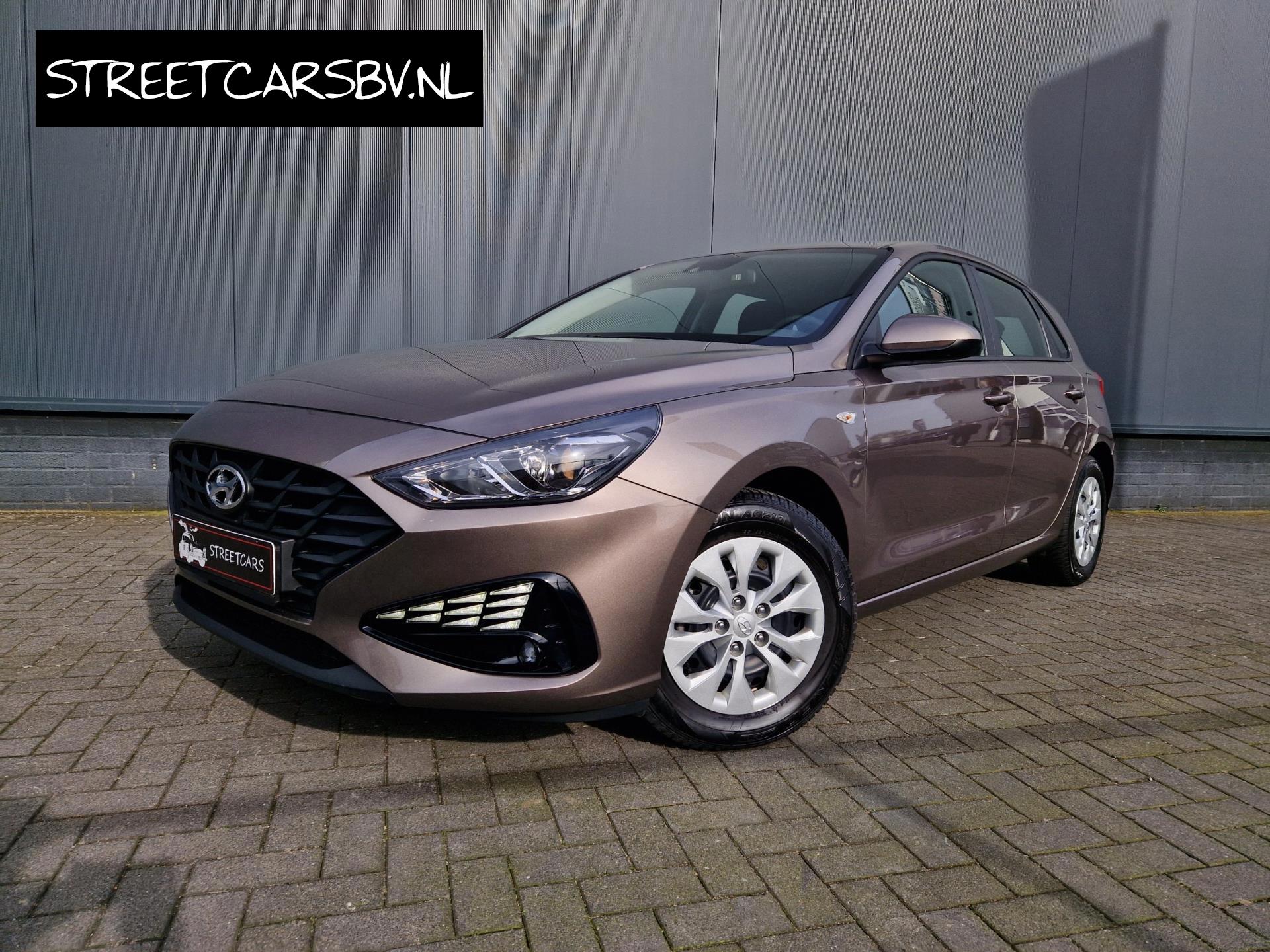 Hyundai I30 1.5 Dpi 110pk 6 bak