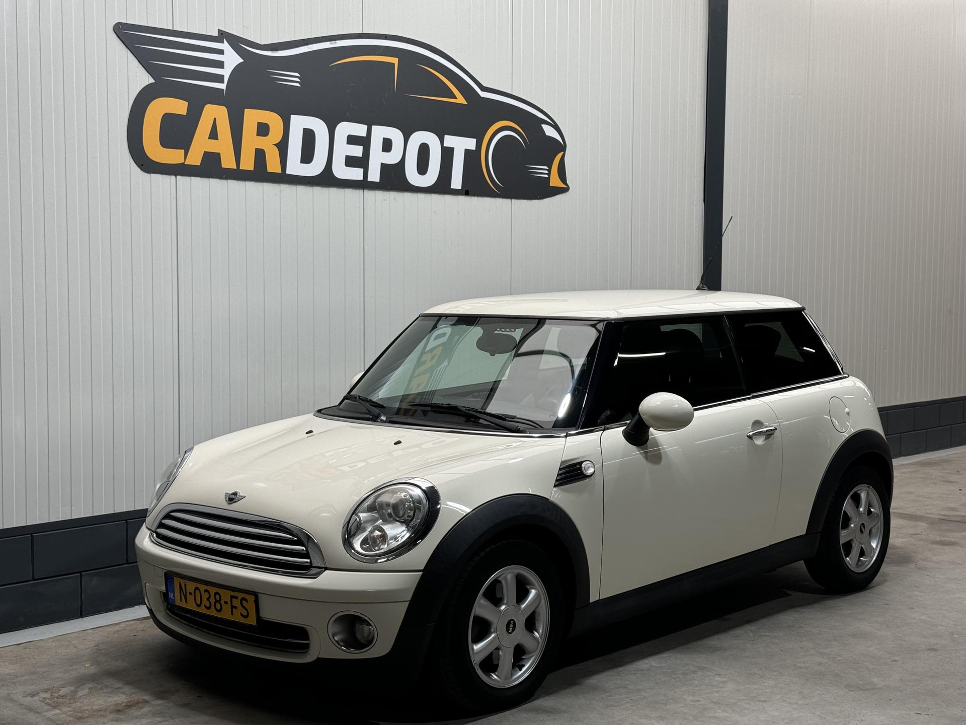 Mini 3-Deurs 1.4 One Anniversary MK II