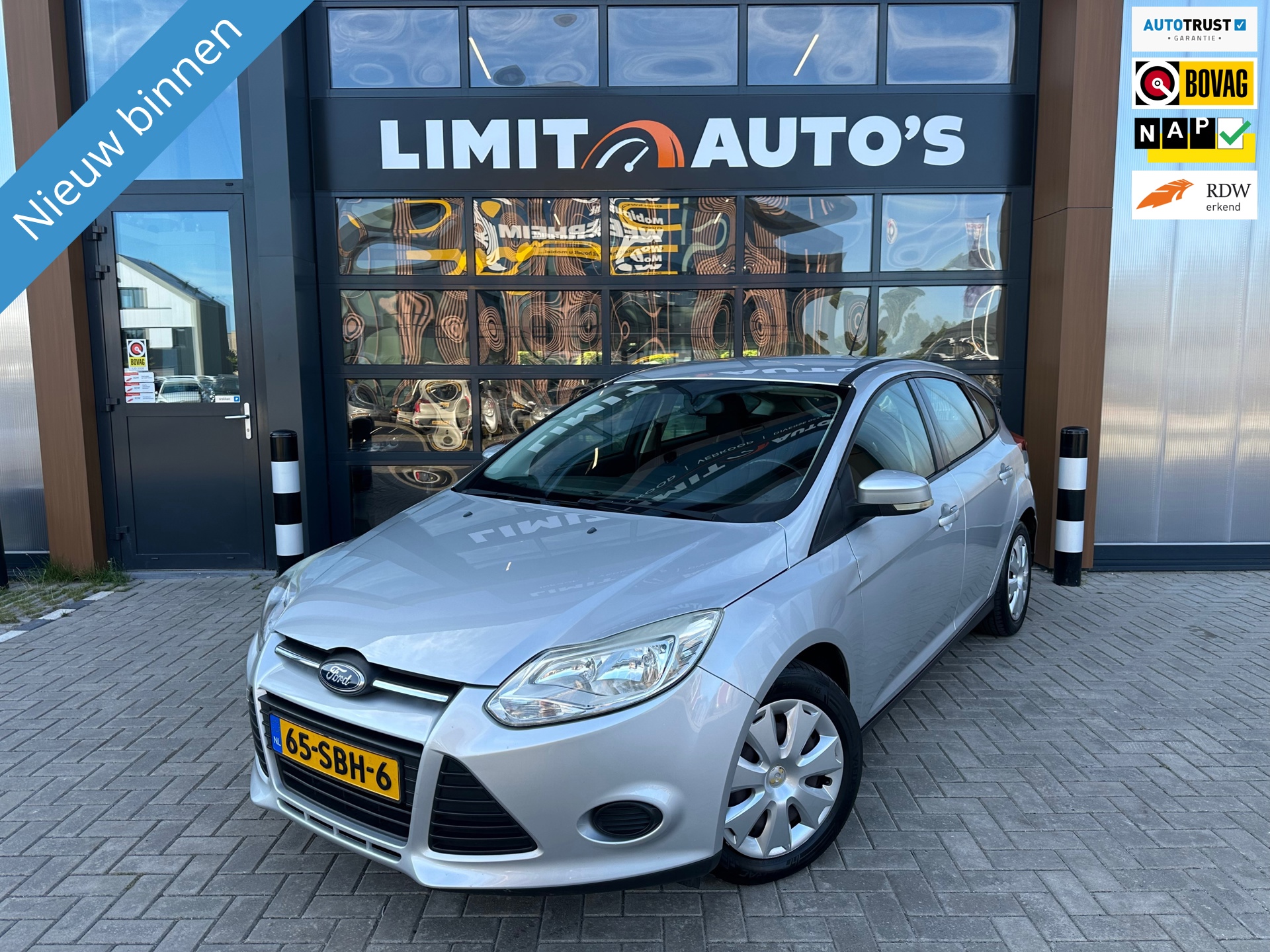 Ford Focus 1.6 EcoBoost Trend Airco/El.ramen/6bak/Nap/Apk