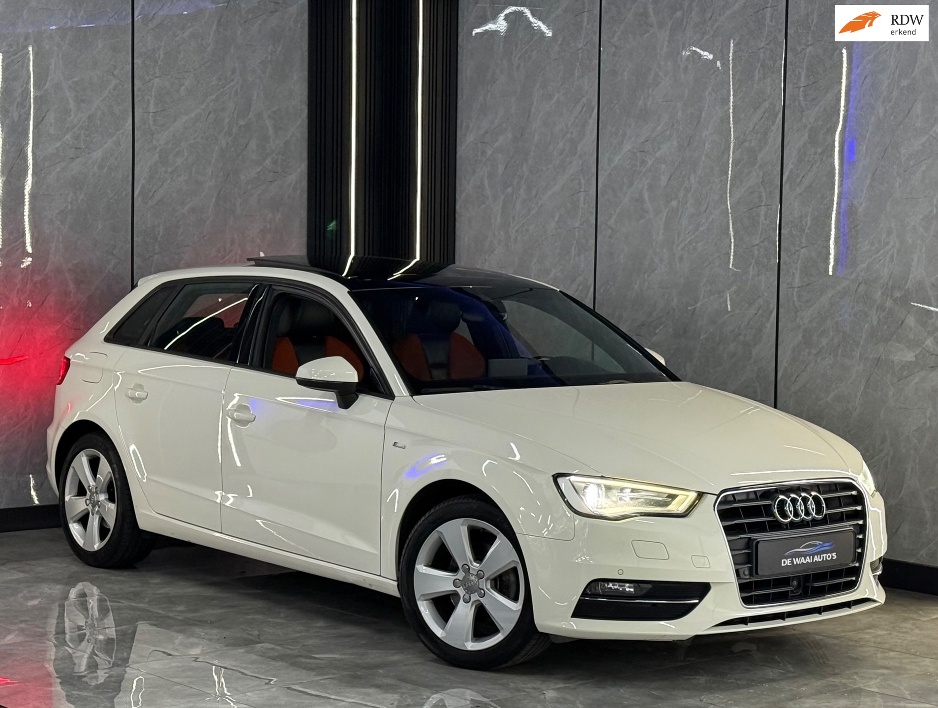 Audi A3 Sportback 1.4 TFSI Ambition S-Line |Pano|Keyless|Vol Leer|Automaat|Lane Assist|Stoelverw|Boekjes