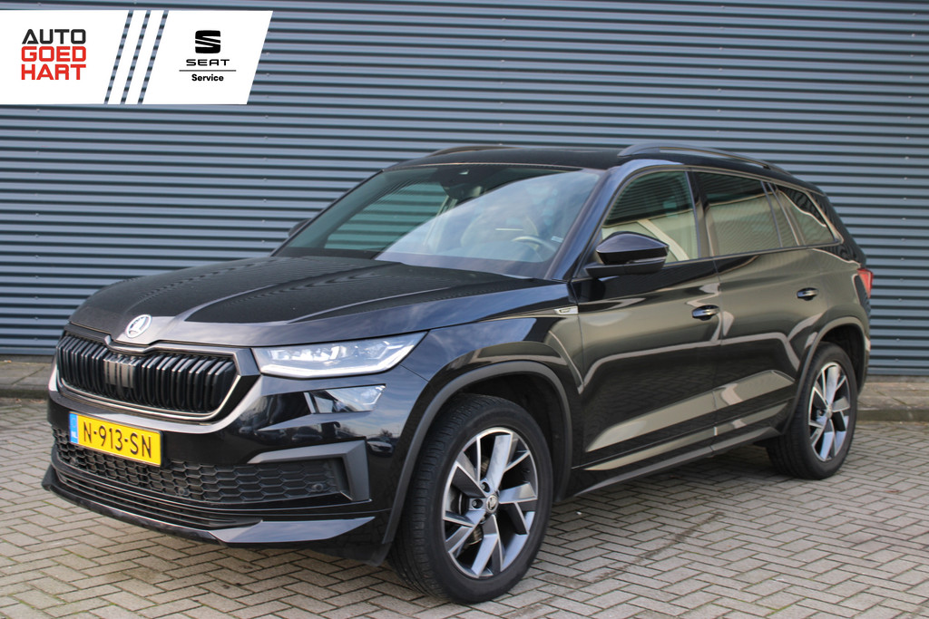 Škoda Kodiaq 1.5 TSI Sportline Panoramadak Leer/Alcantara Camera Full-Led