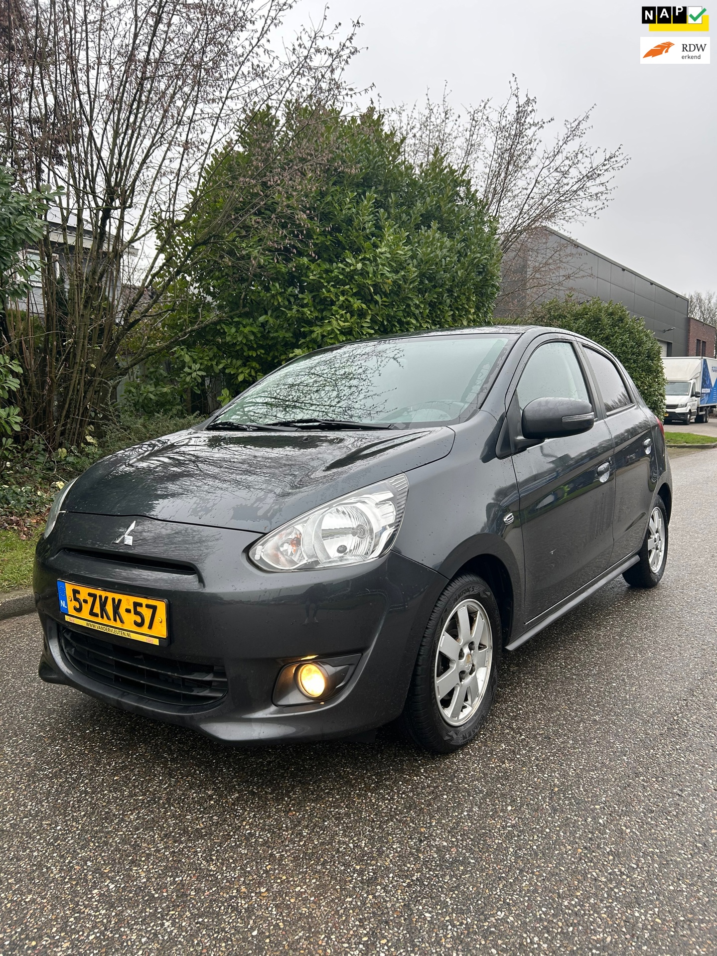 Mitsubishi Space Star 1.0 Intense NAP / 5 DRS / APK 17-02-2027