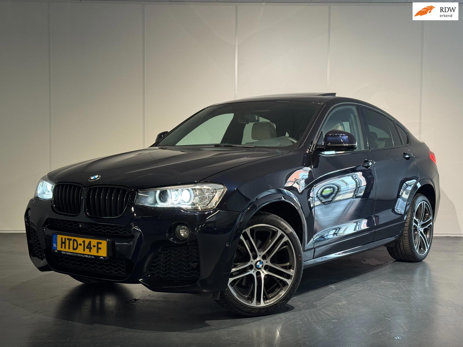 BMW X4 XDrive20i High Executive XLine M-Performance /Incl.BTW/PANO/Leer/Camera/HUD