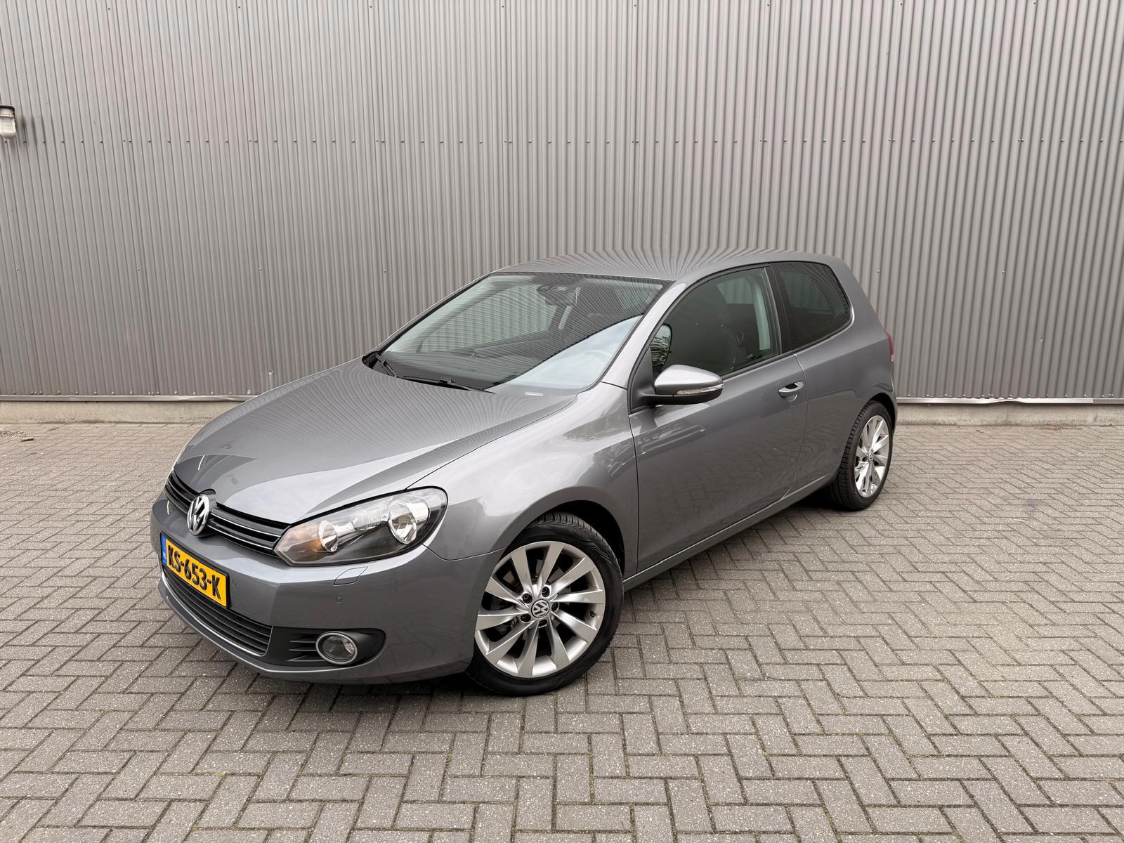 Volkswagen Golf 1.4 TSI Highline Apple Carplay|PDC|Alcantara|Stoelverwarming|Navi