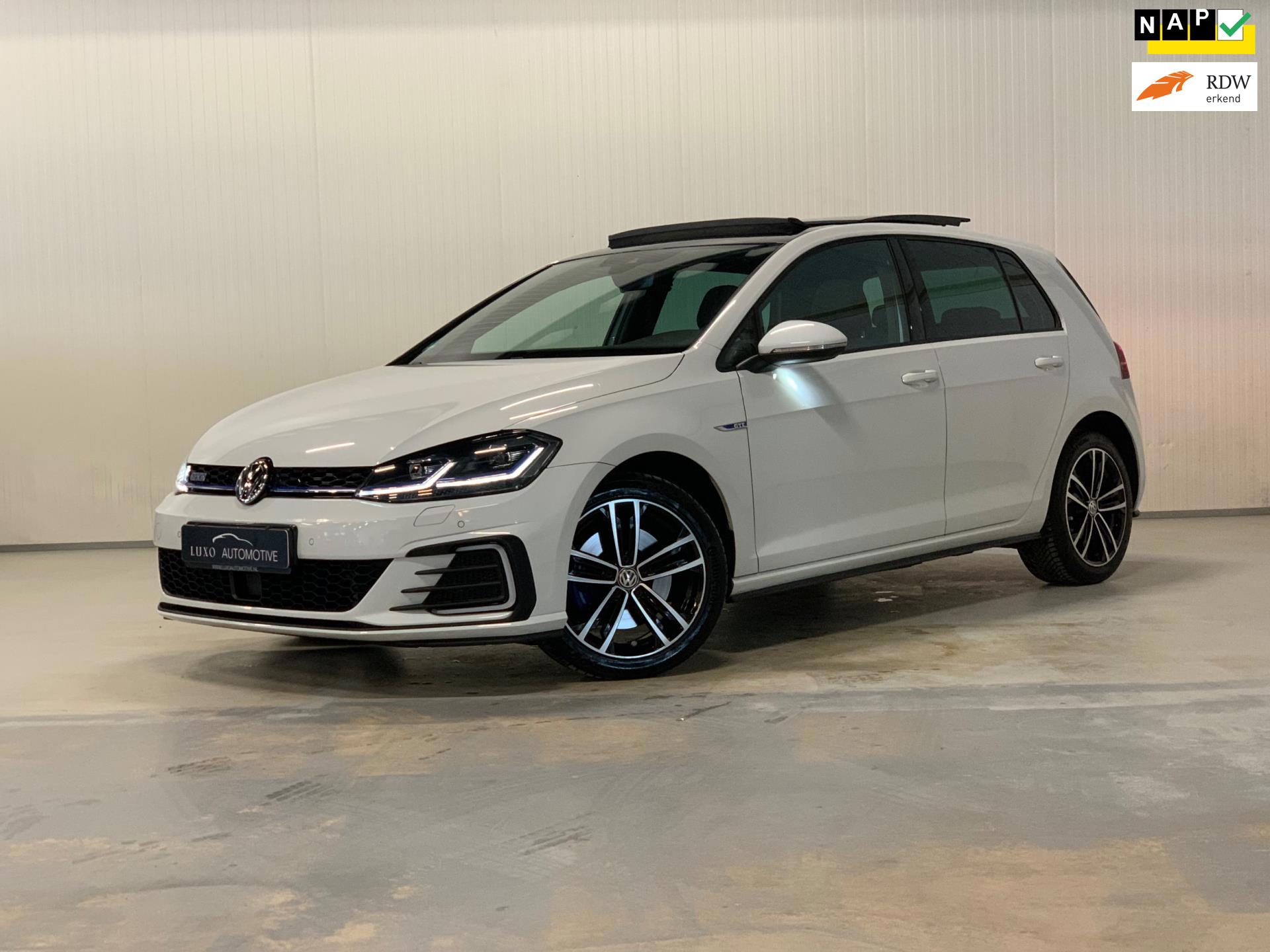 Volkswagen Golf 1.4 TSI PHEV GTE | PANO | VIRTUAL | CAMERA | MISTLAMPEN