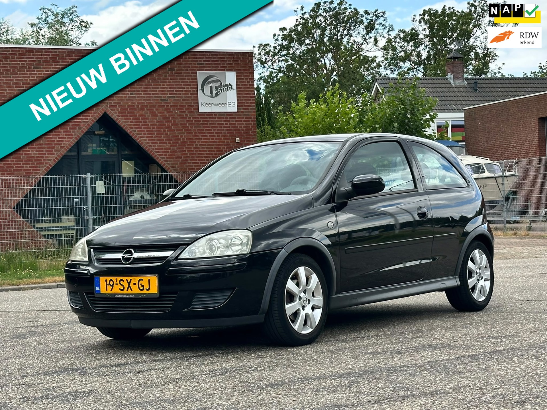 Opel Corsa 1.4-16V Silverline Ijskoude Airco*LM velgen*Elektrische ramen*Stuurbekrachtiging*