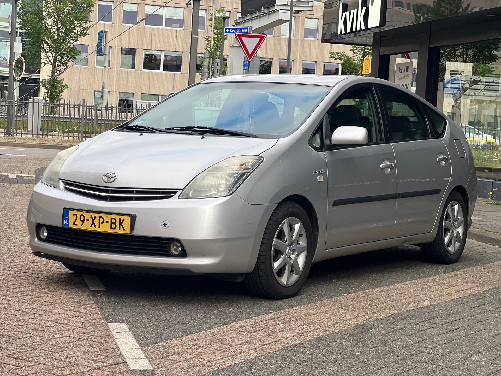 Toyota Prius 1.5 VVT-i Tech Edition