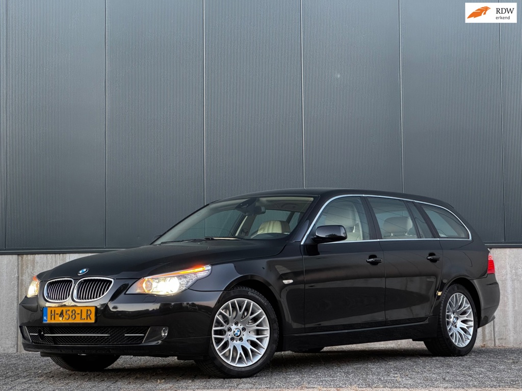BMW 5-serie Touring 550i/HEADUP/ACC/XENON/LEDER/SOFTCLOSE/NAVI